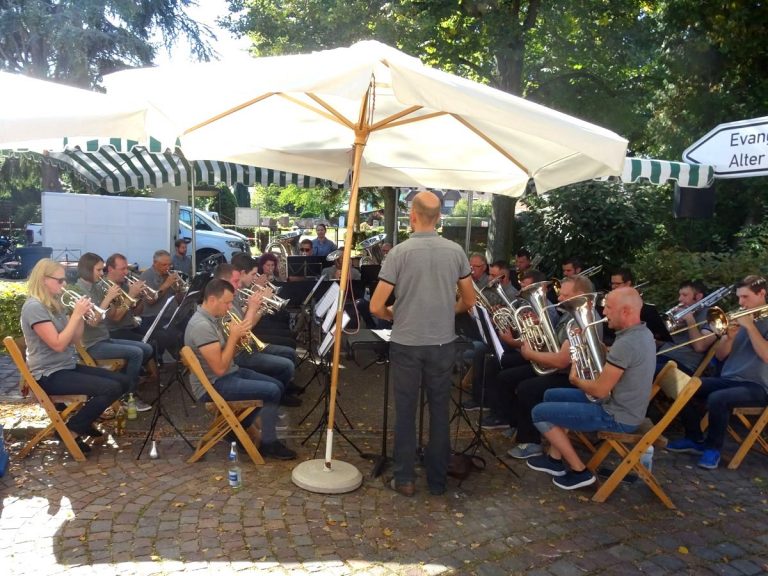 Read more about the article Befreundeten Musikverein in Deutschland besucht